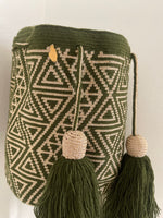 Load image into Gallery viewer, Are Wayuu Mochila - Olive/Gold