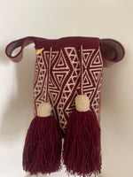 Load image into Gallery viewer, Are Wayuu Mochila - Grape/Gold