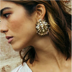 Load image into Gallery viewer, Golden Flower Earrings