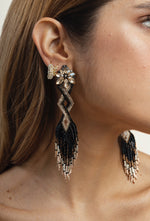Load image into Gallery viewer, State of mind Earrings
