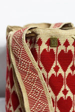 Load image into Gallery viewer, Open your heart Mochila