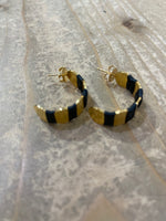 Load image into Gallery viewer, Antlia Earrings