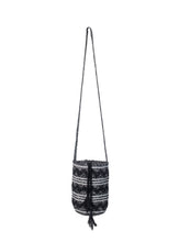 Load image into Gallery viewer, Caribeña Wayuu Black Mochila
