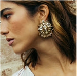 Load image into Gallery viewer, Golden Flower Earrings
