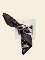 Load image into Gallery viewer, Wavy Animal Bandana